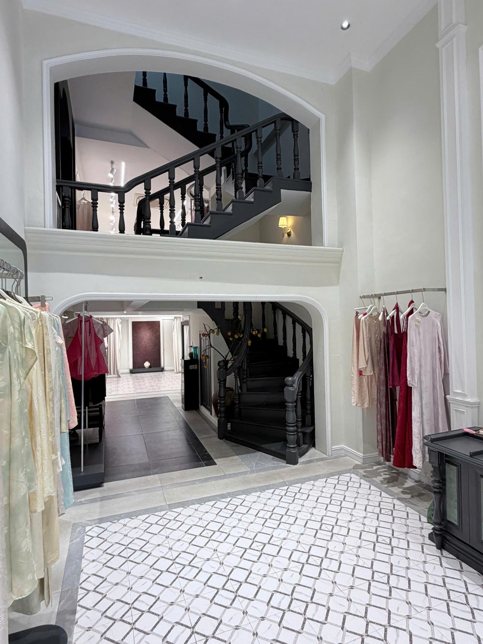 Sang nhượng lại mặt bằng showroom tại Tuệ Tĩnh, Hai Bà Trưng, Hà Nội do chuyển đổi mô hình kinh 16010881