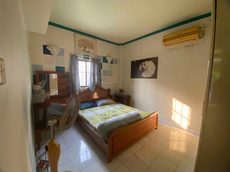 Bán nhà 3 tầng, 110m2, đường Nguyễn Văn Bá, Trường Thọ, Thủ Đức, TP HCM, SHR. Giá 9.48 tỷ. 16010911