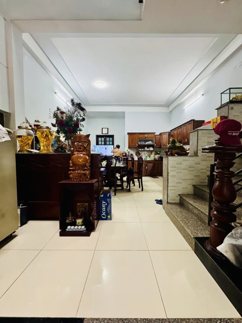 Bán nhà Mặt tiền Đường S1 - giao Tây Thạnh, nối Kênh 19/5, DT 5x20m, 4 Tầng - 5PN, 13,9 Tỷ. 16010933