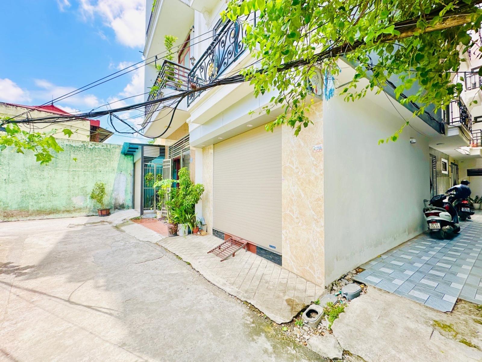 Bán nhà Thạch Bàn lô góc ngõ thông 7 tỷ 35m,sổ đỏ 16010955