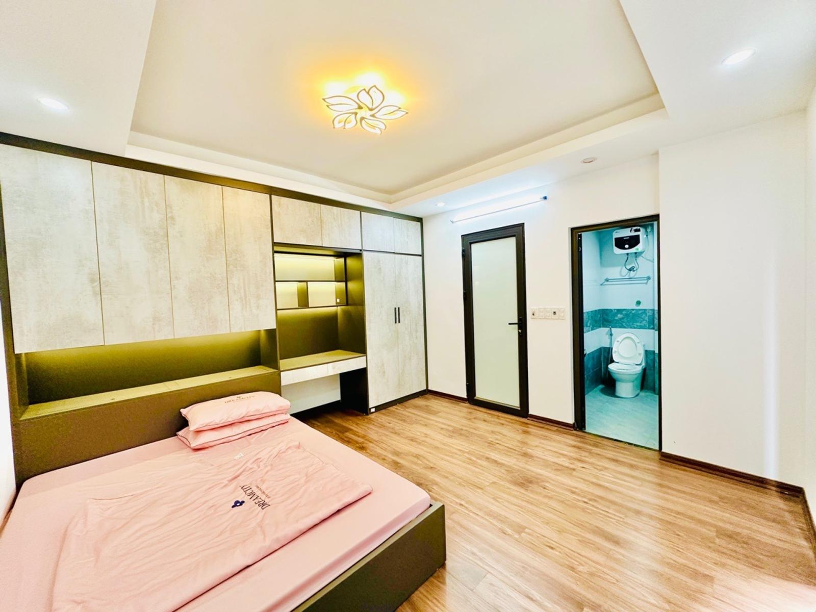 Bán nhà Thạch Bàn lô góc ngõ thông 7 tỷ 35m,sổ đỏ 16010955