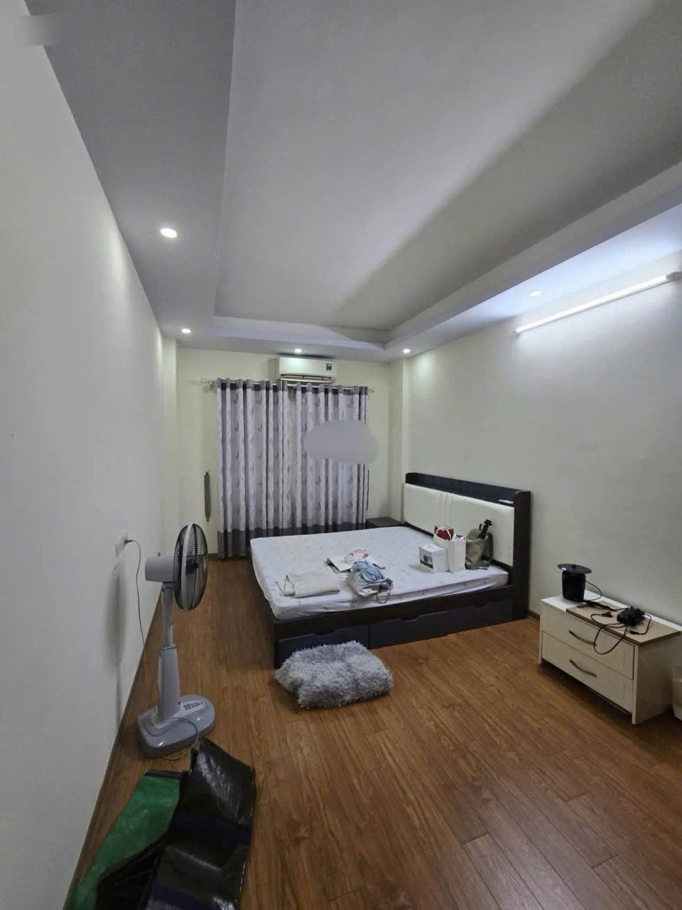 CHO THUÊ NHÀ RIÊNG NGÕ 1xx HỒ TÙNG MẬU – CẦU GIẤY  33M² × 5 TẦNG  2PN  4WC  11 TRIỆU/THÁNG 16010973