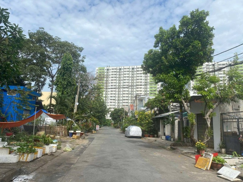 Bán nhà 3 tầng, 110m2, đường Nguyễn Văn Bá, Trường Thọ, Thủ Đức, TP HCM, SHR. Giá 9.48 tỷ. 16010984