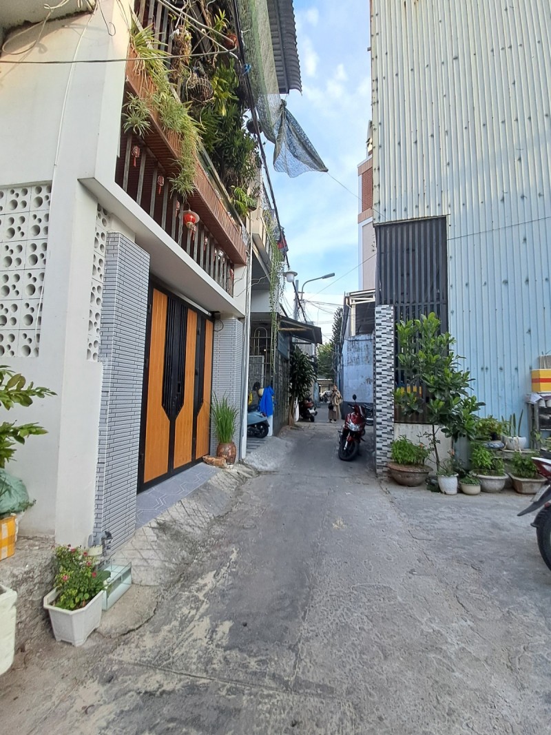 # 2.5x tỷ kiệt 3m Thẳng thông 40m ra MT Tôn Đức Thắng gần ĐH Sư Phạm, 41m2 16011014