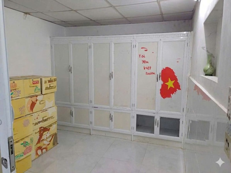 # Nhỉnh 2 tỷ Nhà kiệt 149 Lê Đình Lý đã lên đường 10.5m, ngay Trường Học Liên Cấp, 2 tầng cứng cáp 16011016