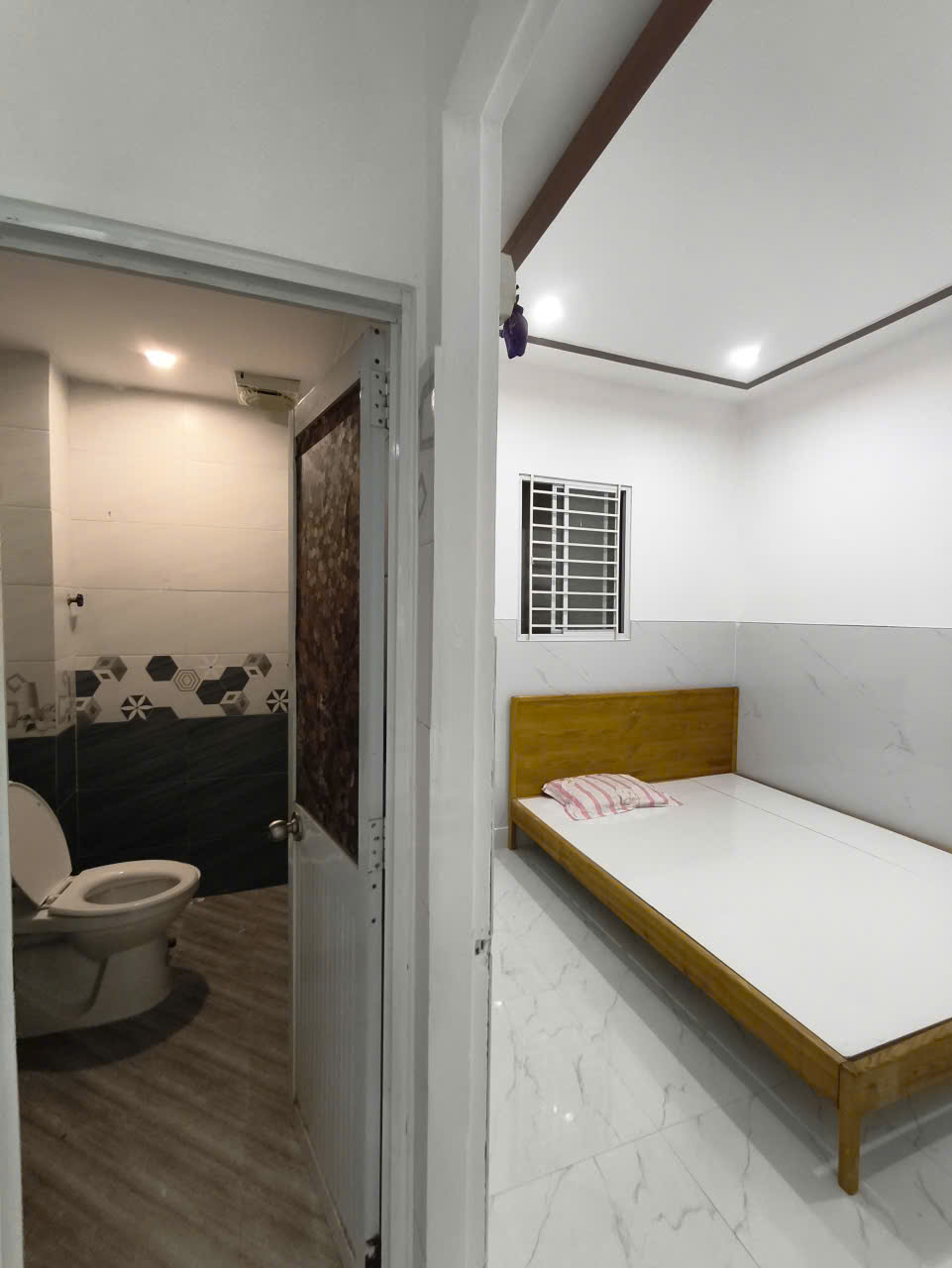 ♣ Sát Kiệt 205 Nguyễn Hoàng, 35m2, 2 tầng 3PN, 2WC, sạch đẹp 2.xx  tỷ 16011017
