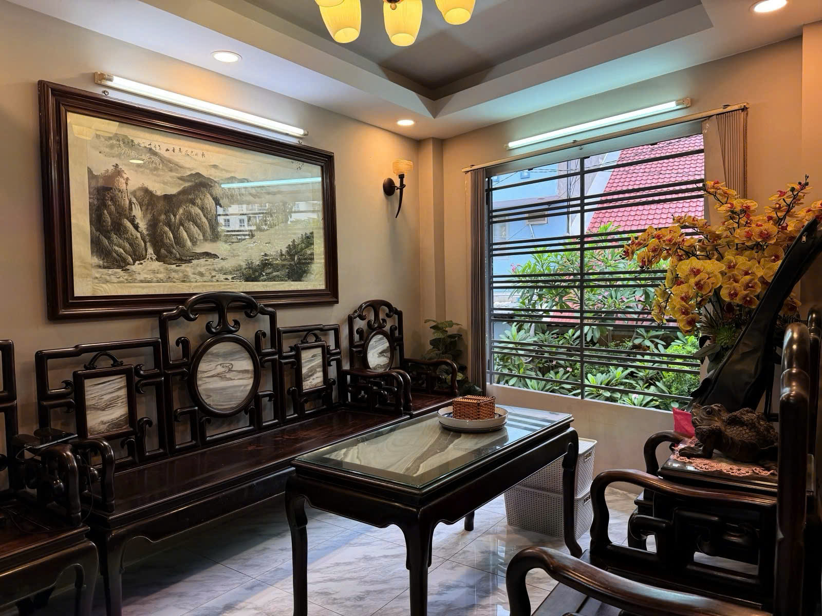 Chính chủ gấp b.án - DƯƠNG QUẢNG HÀM - Ô tô tận cửa - 64M² ( NGANG 8M) - 5 Tầng  - Chỉ 8xxTy 16011018