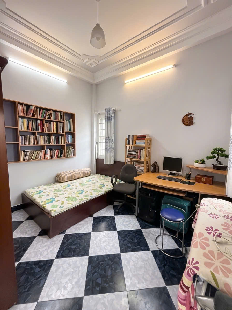 Ngay ngã 6 Văn Lang - NGUYỄN OANH - Gần Mặt Ti.ền - 65M² ( NGANG 5M) -3 Tầng  - Chỉ 6.98Ty 16011021