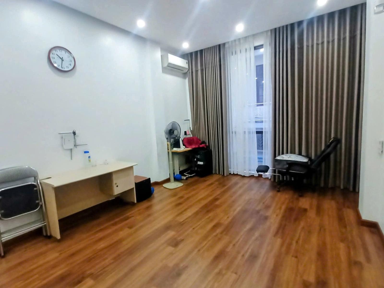 Phân lô Trần Quốc Hoàn 36m2*5T, MT3.6m ô tô tránh vỉa hè, mặt ngõ thông kinh doanh 12.5 tỷ 16011032