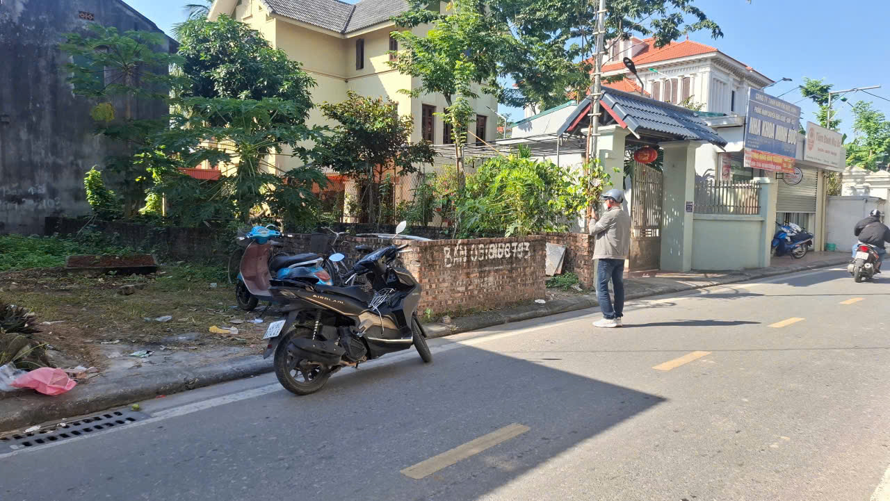 BÁN ĐẤT MẶT ĐƯỜNG NGỌC ĐỘNG – BÁT TRÀNG  63M²  Ô TÔ TRÁNH  8.5 TỶ - LH 0985865658 16011035