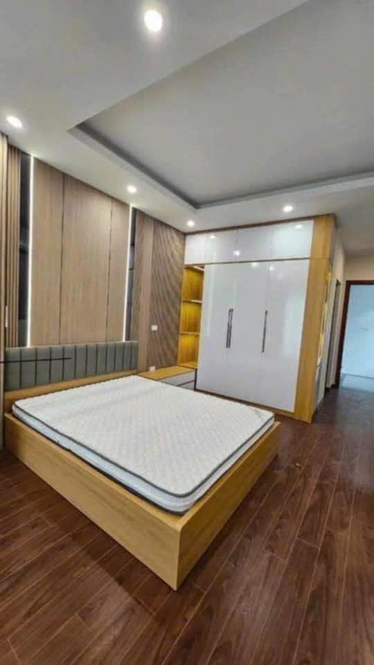 BÁN NHÀ 5 TẦNG CĂN GÓC NGÔ XUÂN QUẢNG – GIA LÂM  2 MẶT ĐƯỜNG  Ô TÔ VÀO NHÀ 16011037
