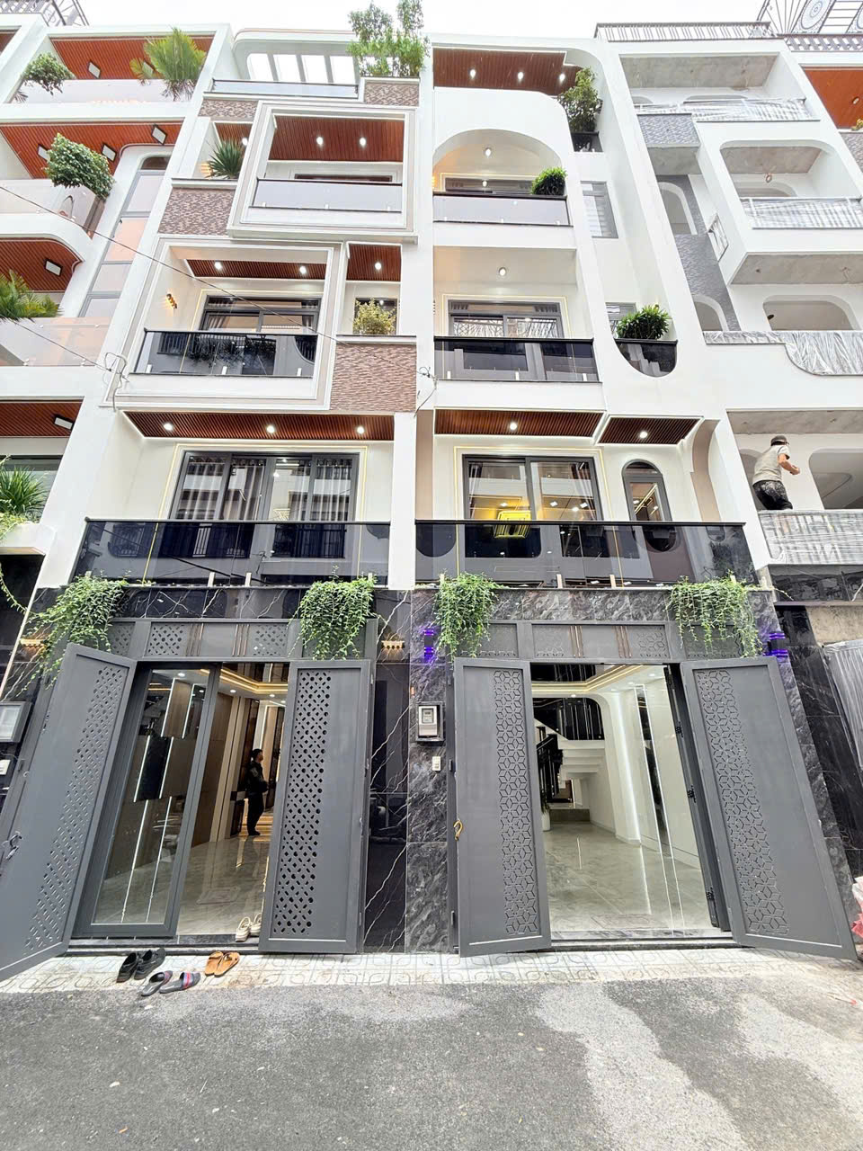Bán đất DT 100m2, đường số 14, Phước Bình, Quận 9, Thủ Đức, TP HCM,  sổ đỏ chính chủ, giá 4,99 tỷ. 16011038