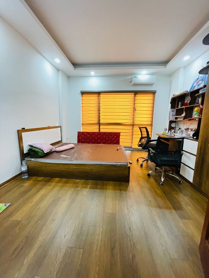 Bán Nhà Bằng Liệt. Hoàng Mai. Lô Góc. Ô Tô. DT 45m2. MT 4m. 5 Tầng. Giá 9.6 Tỷ. 16011040