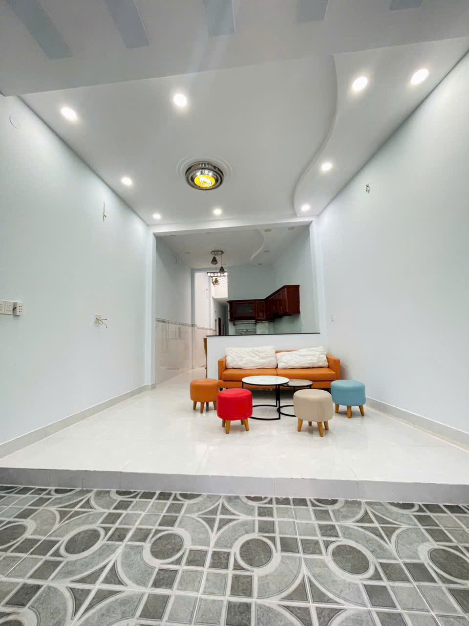 NHÀ CẤP 4 (91,8m², ngang 4.6m) – XE HƠI NGỦ TRONG NHÀ – GIÁ CHỈ 4,35 TỶ! 16011069