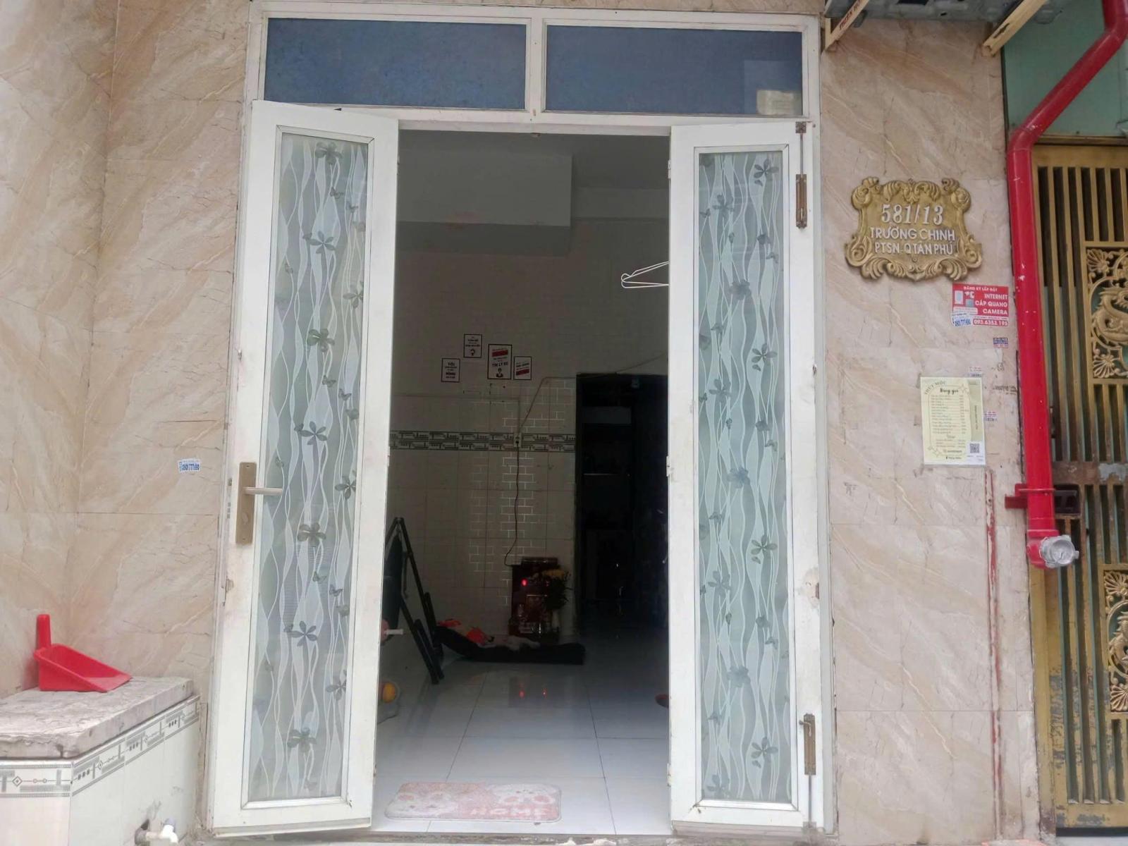 CẦN SANG LẠI KIOT – GẦN TRƯỜNG CHINH, ÂU CƠ Hợp đồng vừa mới gia hạn, người nhận lại có thể ký lại 16011072