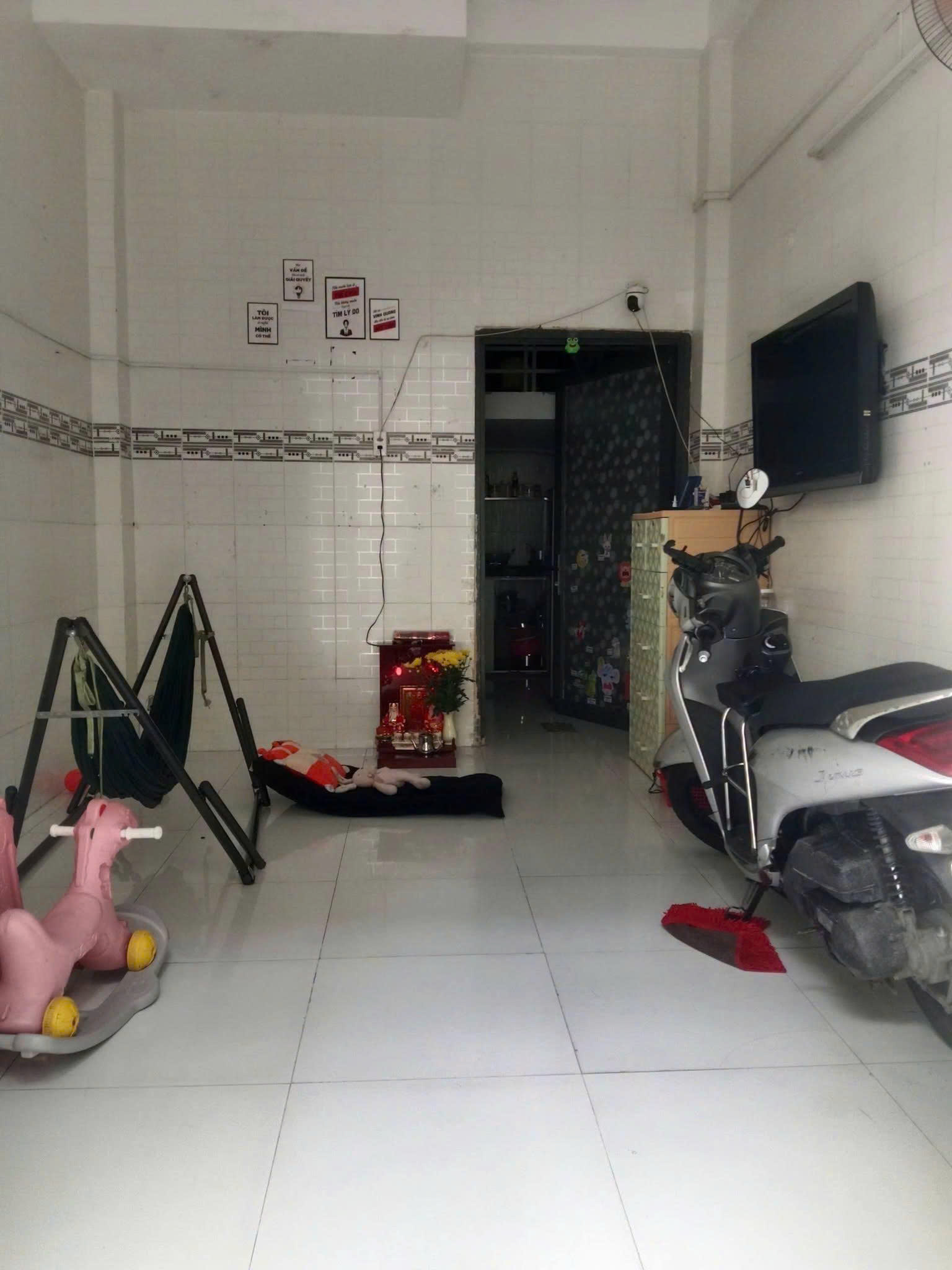 CẦN SANG LẠI KIOT – GẦN TRƯỜNG CHINH, ÂU CƠ Hợp đồng vừa mới gia hạn, người nhận lại có thể ký lại 16011073