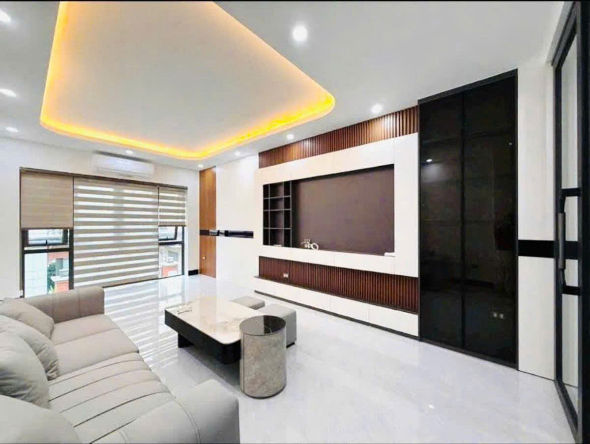 Bán nhà Nguyễn Văn Linh 35m 6 tầng kinh doanh ô tô tránh nhỉnh 11 tỷ 16011099