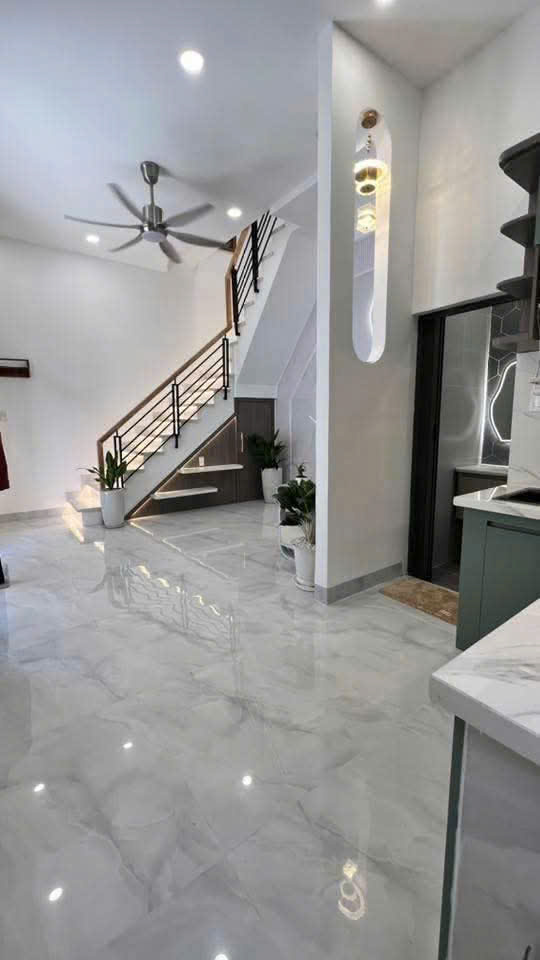 Nhà bán  Nguyễn Sỹ Sách p15  Tân Bình Hồ Chí Minh . Giá 6 tỷ  16011123