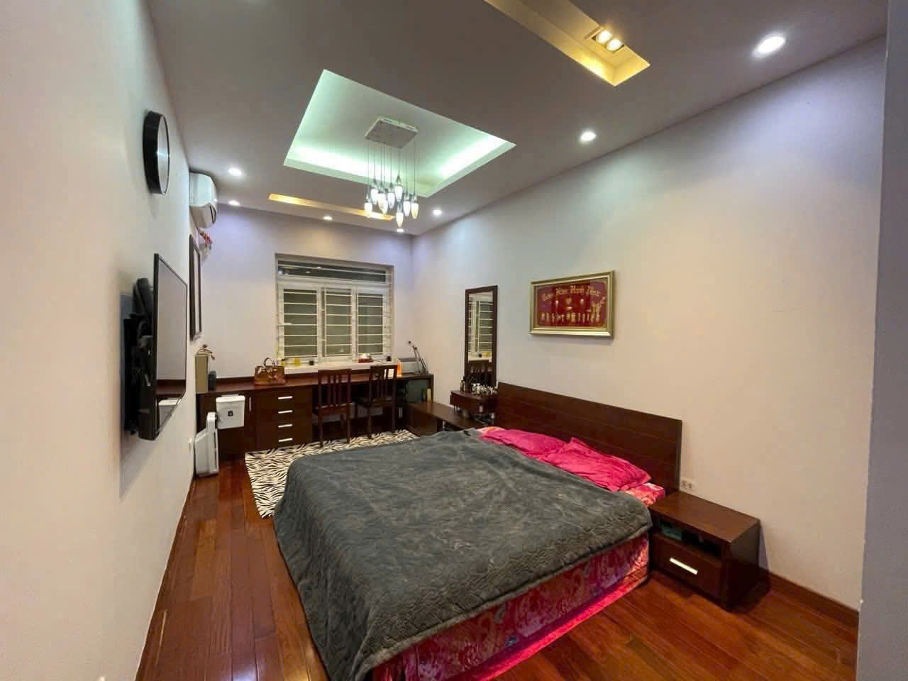 CHO THUÊ NHÀ PHÂN LÔ CAO CẤP LƯƠNG SỬ C – VĂN MIẾU, ĐỐNG ĐA  70M² × 4 TẦNG + TUM  4PN  3WC  20 16011145