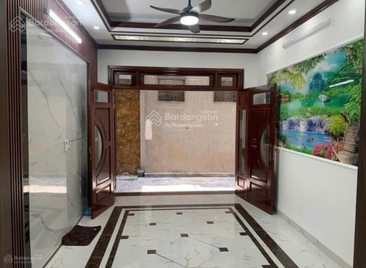 CHO THUÊ NHÀ RIÊNG KIM MÃ – BA ĐÌNH  30–32M² × 5 TẦNG  4PN  5WC  17 TRIỆU/THÁNG 16011147