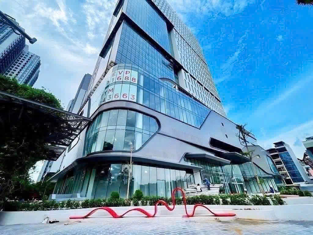 CHÍNH CHỦ BÁN HOẶC CHO THUÊ TOÀ VĂN PHÒNG và TRUNG TÂM THƯƠNG MẠI CHUẨN HẠNG A ,NGAY TRUNG TÂM QUẬN 16011162
