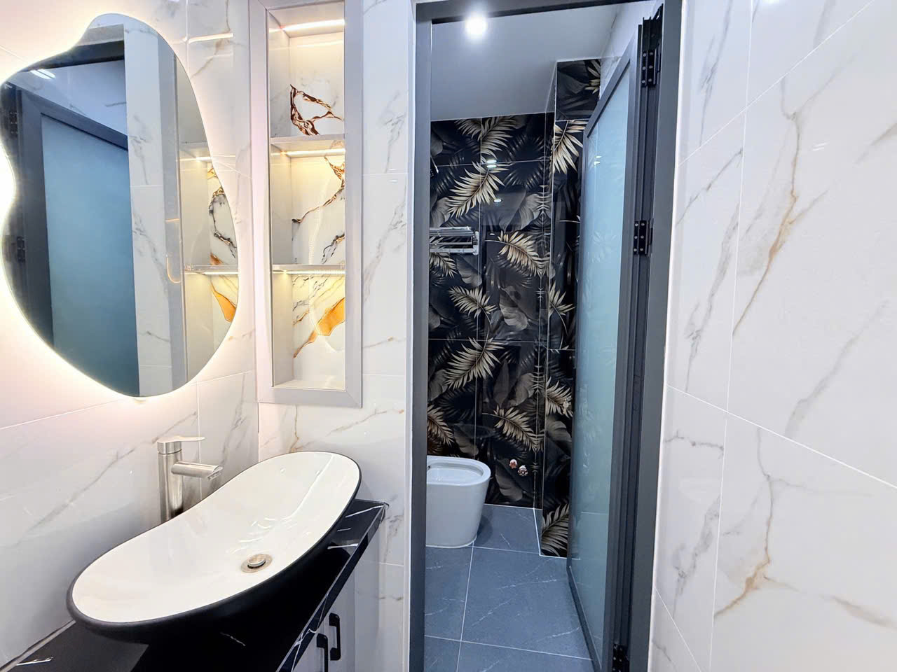 Bán đất DT 100m2, đường số 14, Phước Bình, Quận 9, Thủ Đức, TP HCM,  sổ đỏ chính chủ, giá 4,99 tỷ. 16011195