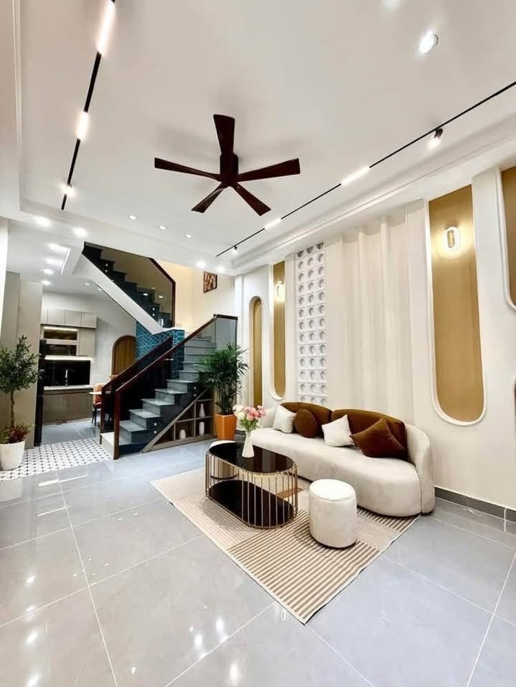 NHÀ MỚI NGAY CHỢ THẠCH ĐÀ – 3PN CÓ 1PN TRỆT – 56,4M² NỞ HẬU – NHÀ MỚI 2 TẦNG – 5,98 TỶ! 16011200