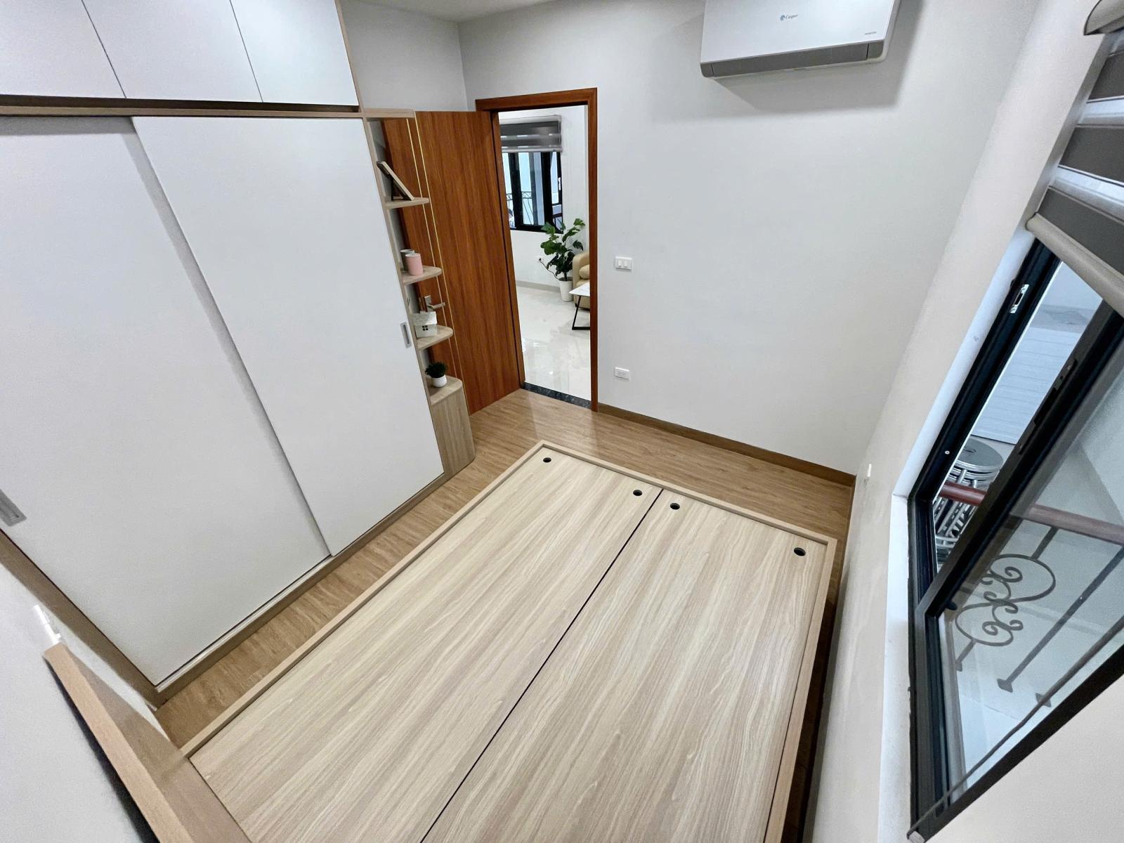 Cho Thuê 2Pn Full đồ cao cấp ban công thoáng sáng tại 153 Thanh Nhàn, HBT 16011368