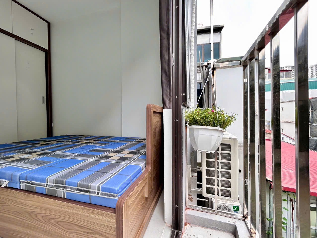 Cho Thuê 2Pn Full đồ cao cấp ban công thoáng sáng tại 153 Thanh Nhàn, HBT 16011368