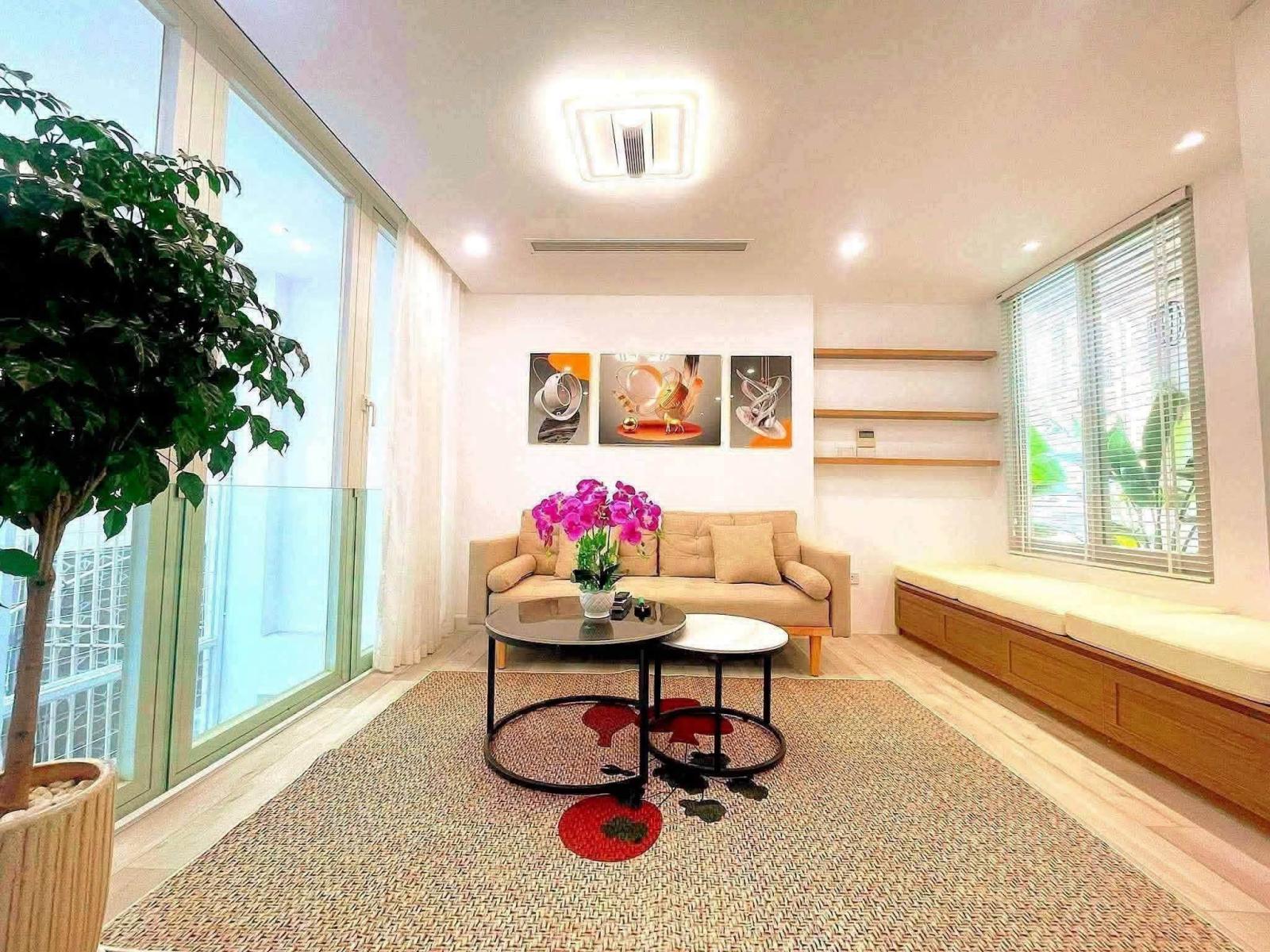 NHÀ LÔ GÓC LÁNG HẠ – 34,1M² – MT 5,2M – 6 TẦNG – THANG MÁY – 3 THOÁNG – FULL NỘI THẤT – GẦN PHỐ 16011372