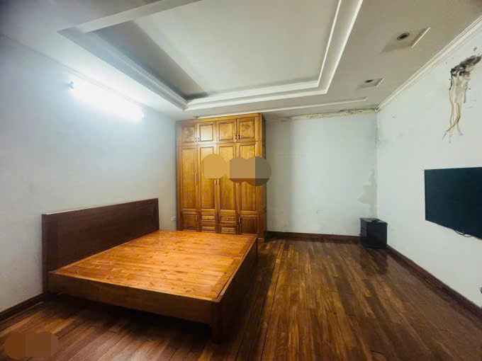 CHO THUÊ NHÀ LIỀN KỀ NGÕ 3XX HOÀNG QUỐC VIỆT – NGHĨA TÂN  50M² × 4 TẦNG  Ô TÔ VÀO NHÀ  20 16011377