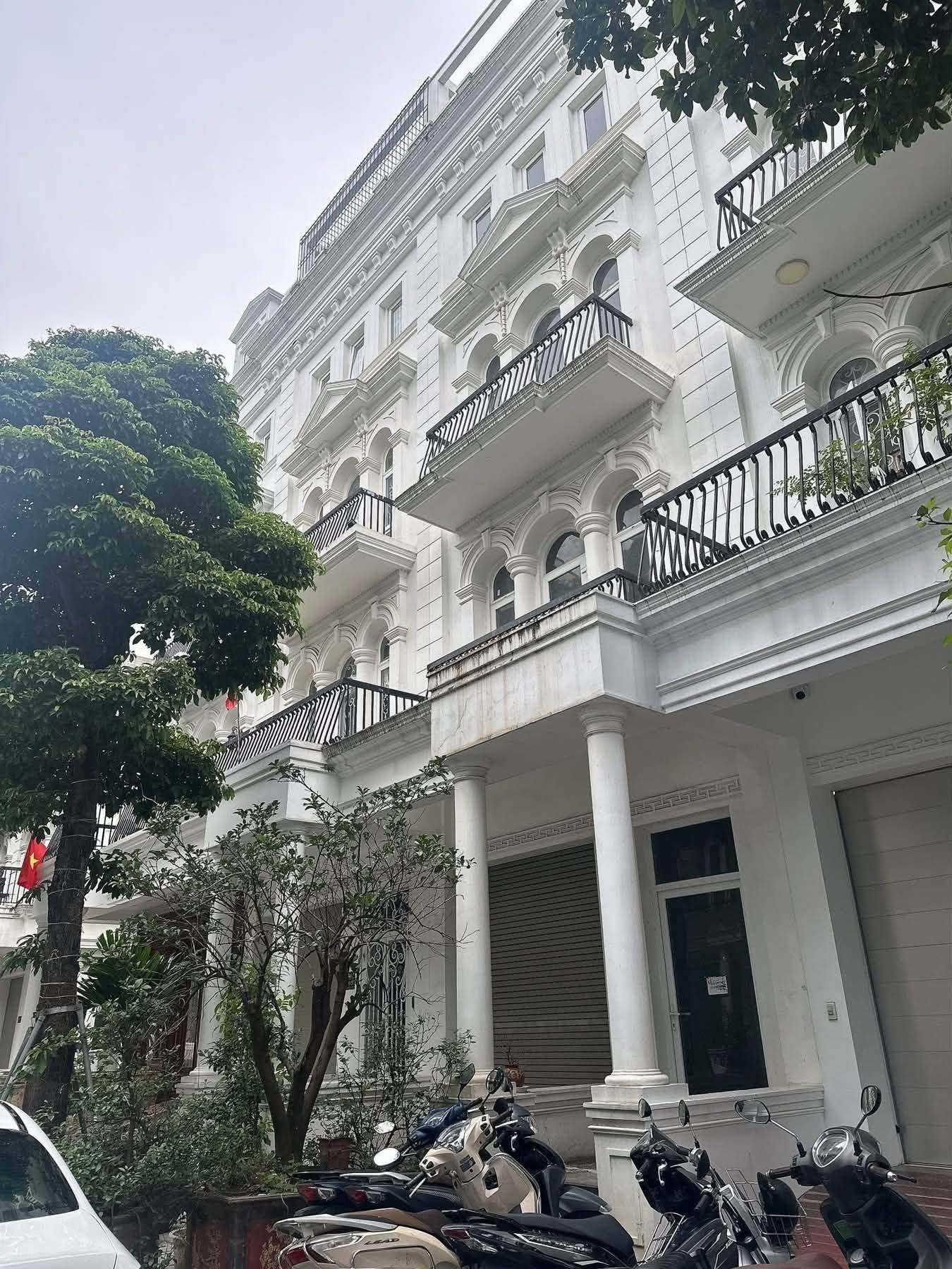 🔥 LIỀN KỀ LOUIS CITY ĐẠI MỖ – 105M² – MT 5M – 5 TẦNG – 2 THOÁNG TRƯỚC SAU – VIEW CÔNG VIÊN – KINH 16011384