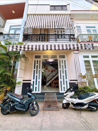⭐️Chính chủ bán nhà đẹp 1 trệt, 1 lầu tại 156/61B Đoàn Thị Điểm, Cái Khế, Ninh Kiều, Cần Thơ; 0388 205 992 16011446
