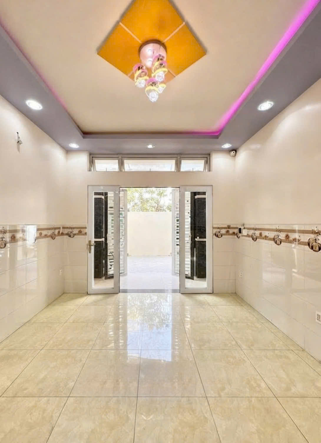 TỌA ĐỘ VÀNG TÂN BÌNH - NHÀ MỚI ĐẸP HXH PHẠM VĂN HAI - 3 TẦNG BTCT 16011455