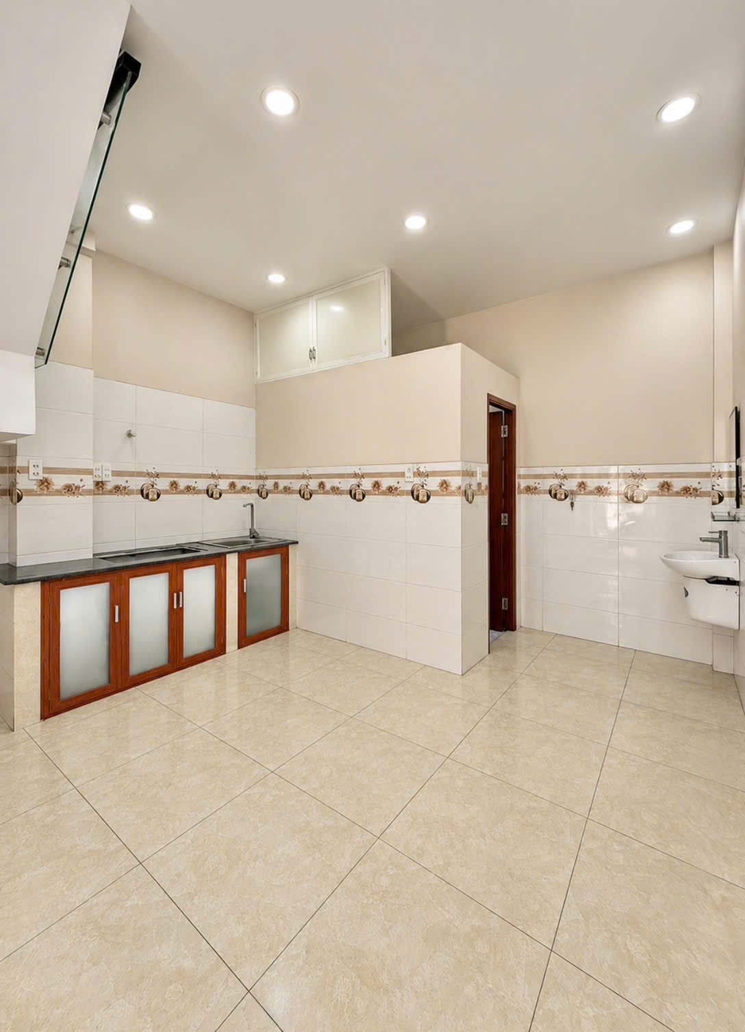 TỌA ĐỘ VÀNG TÂN BÌNH - NHÀ MỚI ĐẸP HXH PHẠM VĂN HAI - 3 TẦNG BTCT 16011455