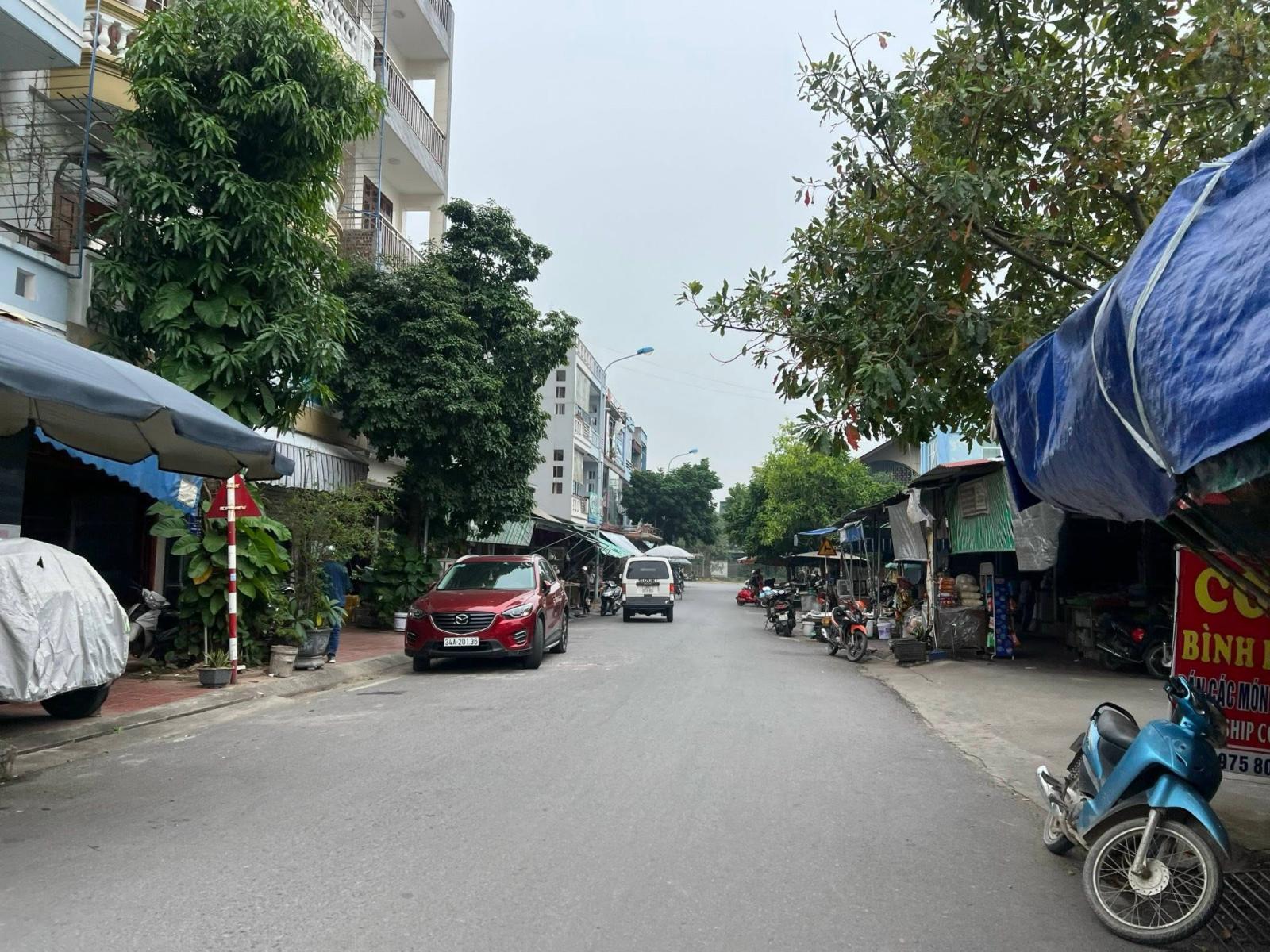 Bán đất kinh doanh buôn bán 2 mặt đường chợ Hải Tân, TP Hải Dương, 87.75m2, mt 4.5m, giá hợp lý 16011499