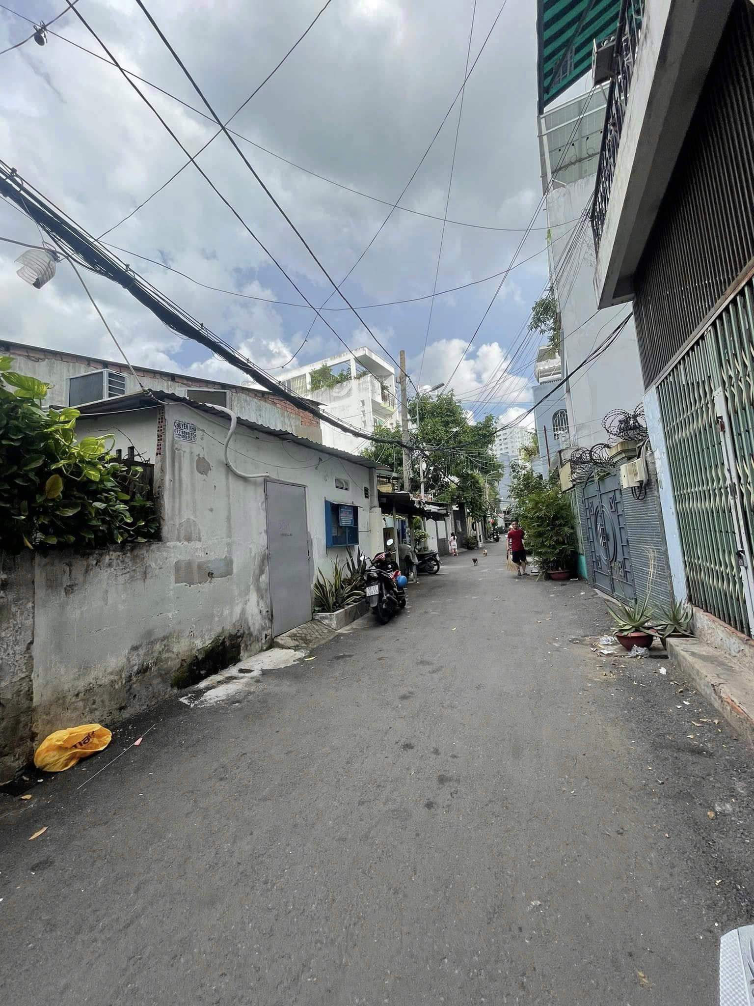 Hạ Sâu còn 13,6 Tỷ -Bán nhà HXH 6m Nơ Trang Long - ngay Nguyễn Xí, 19x7m, 2 T - 15 PN. 16011500