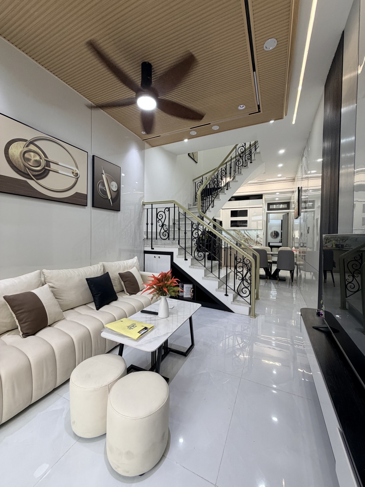 NHÀ 2 TẦNG TRƯNG NỮ VƯƠNG,  HẢI CHÂU 3PN FULL NỘI THẤT, ĐƯỜNG 4M, GẦN CHỢ MỚI 16011509
