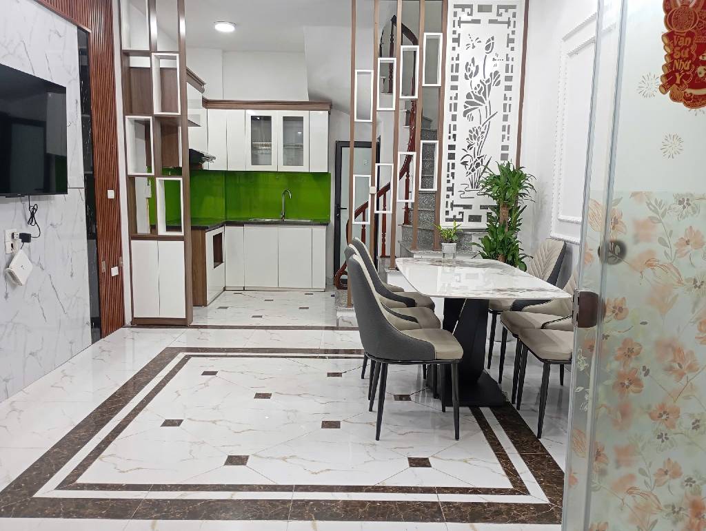 Căn nhà 5 tầng 30m Phúc Lợi 5.6 tỷ,sổ đỏ Long Biên 16011516