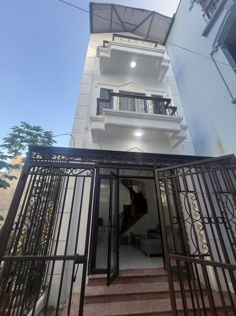 Bán nhà TĐC Thanh Am,Long Biên 3 tầng,74m,mt4.5m oto đỗ cửa nhỉnh 11 tỷ  16011519