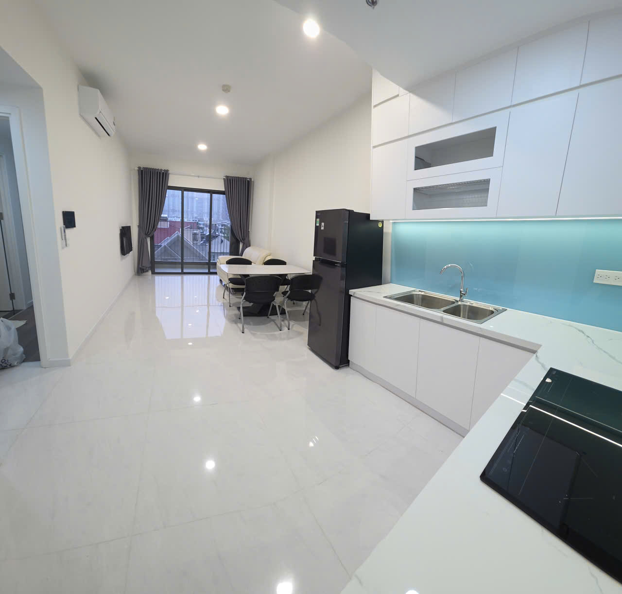 Cho thuê căn hộ 2PN-2WC full nội thất gần Đảo Kim Cương-18,5 tr/th 16011520
