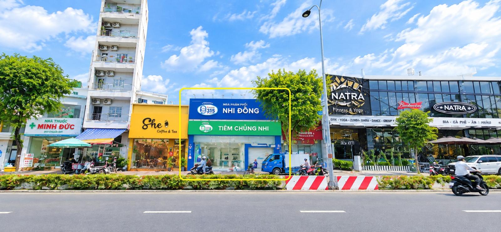 Cho thuê Nhà Mặt Tiền Lê Trọng Tấn 250m² - NGANG 10M-GẦN NGÃ TƯ, ĐH CÔNG THƯƠNG 16011537