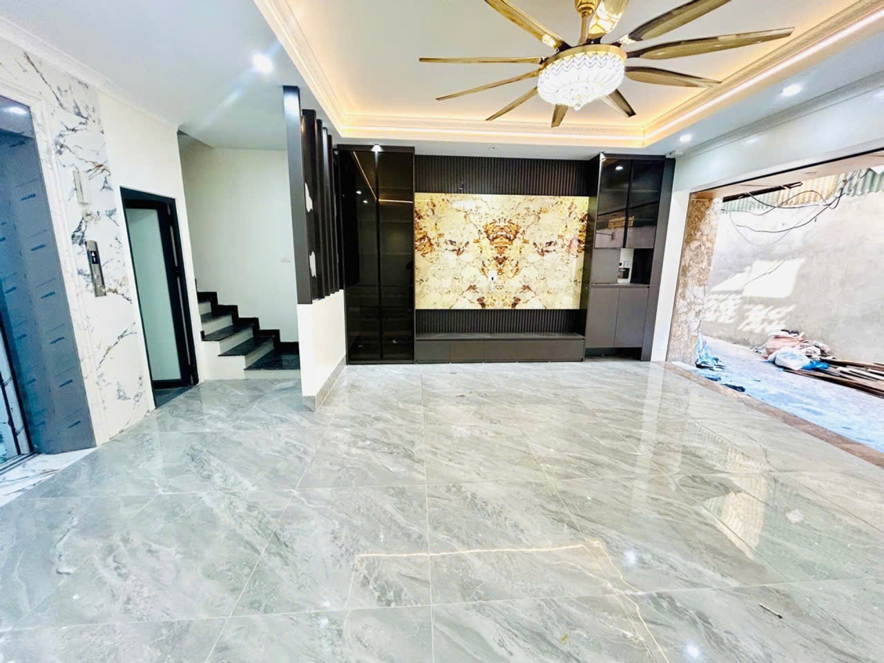 🔥🔥 NHÀ ĐẸP – NGÕ Ô TÔ – THÔNG ĐÀM QUANG TRUNG – THANG MÁY – FULL NỘI THẤT 🏡 51M² × 6 TẦNG  GIÁ 16011547