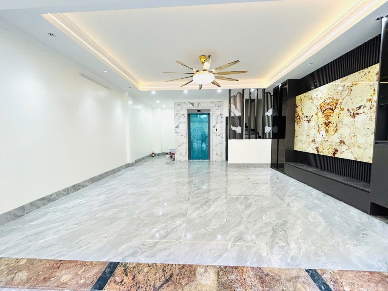 🔥🔥 NHÀ ĐẸP – NGÕ Ô TÔ – THÔNG ĐÀM QUANG TRUNG – THANG MÁY – FULL NỘI THẤT 🏡 51M² × 6 TẦNG  GIÁ 16011547