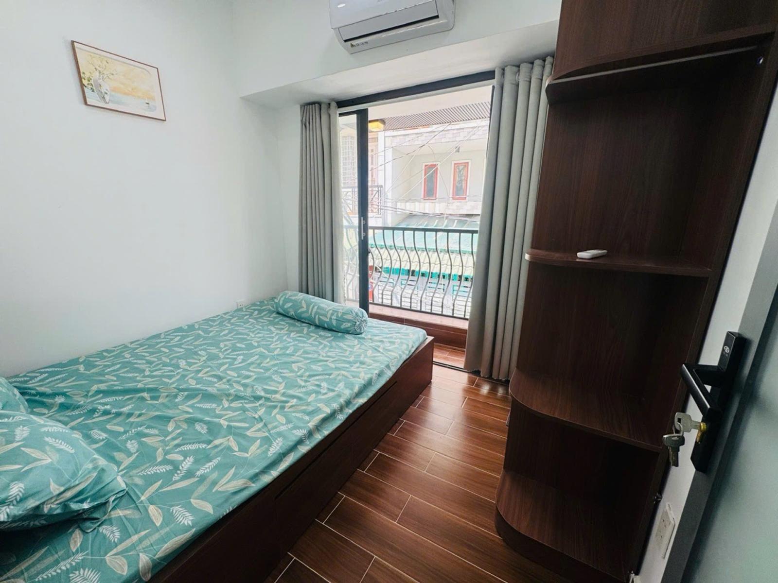 BÁN NHÀ ĐẸP PHẠM VĂN CHIÊU – FULL NỘI THẤT – GẦN KÊNH THAM LƯƠNG

 16011608