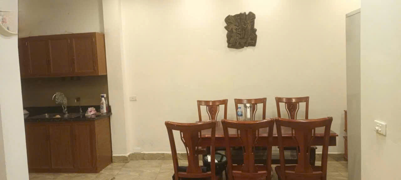 CHO THUÊ NHÀ NGÕ 7XX LA THÀNH – GIẢNG VÕ  40M² × 5 TẦNG  4PN  3WC  15 TRIỆU/THÁNG 16011628