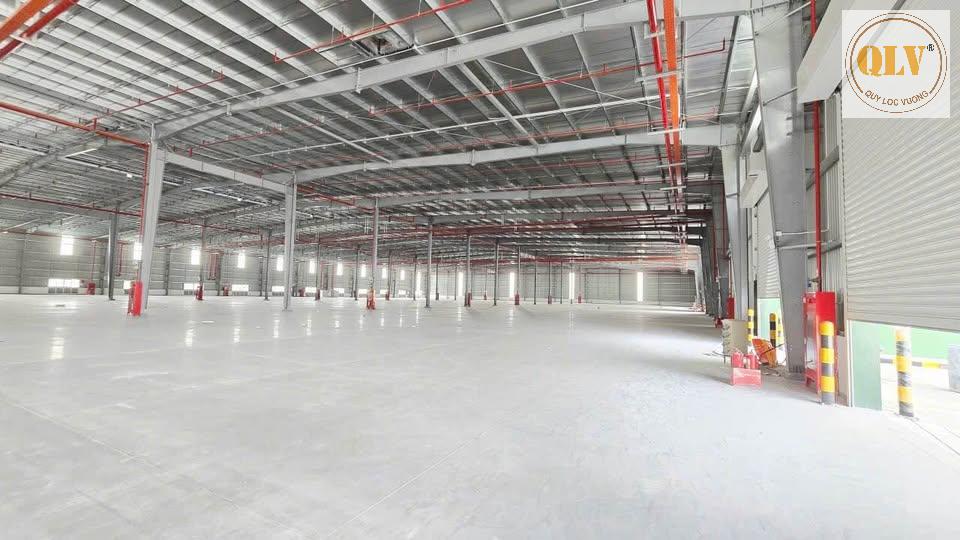 Cho thuê cụm nhà xưởng quy mô lớn KCN Bình Dương 107.643m² 16011654