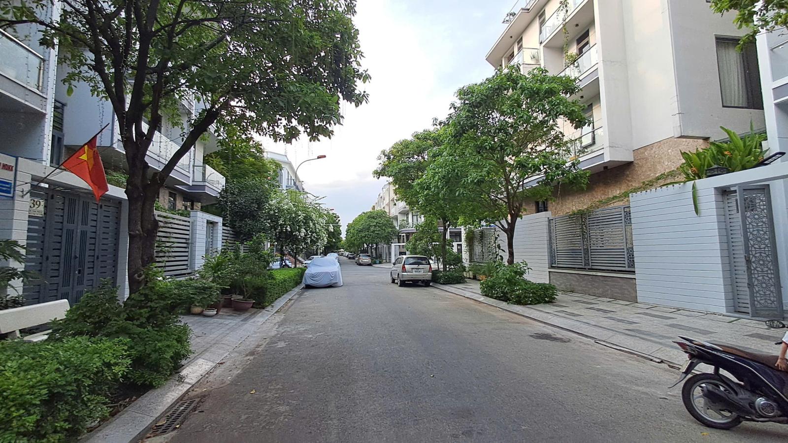 Bán Nhà Mặt Tiền Đường Số 16 Khu Đô Thị Vạn Phúc - phường Hiệp Bình Phước - Thành Phố Thủ Đức 16011680