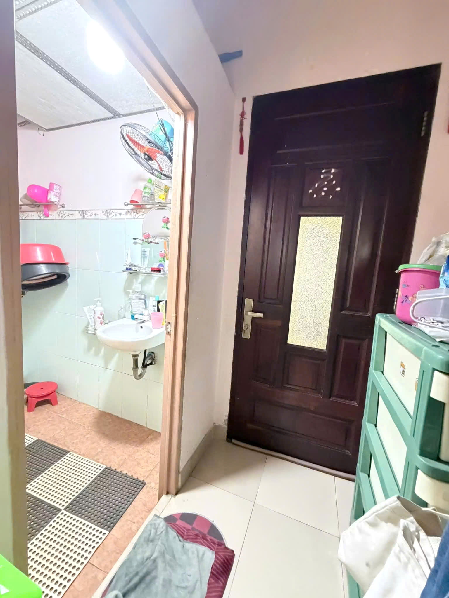 Nhà 4 tầng hẻm thông sát bờ kè hẻm thông Ba Đình P10Q8. 5.28 tỷ 16011705