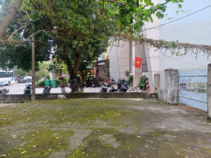 ► Mặt Tiền Chính Hữu gần Bãi Tắm Phạm Văn Đồng, 250m2, ngang 10m 16011734